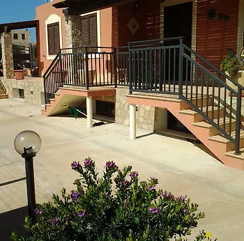 Il Piccolo Borgo Di Lampedusa